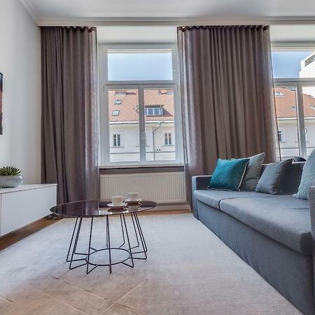 Fine Two Bedroom Trdinova Apartment Ljubljana Exterior photo