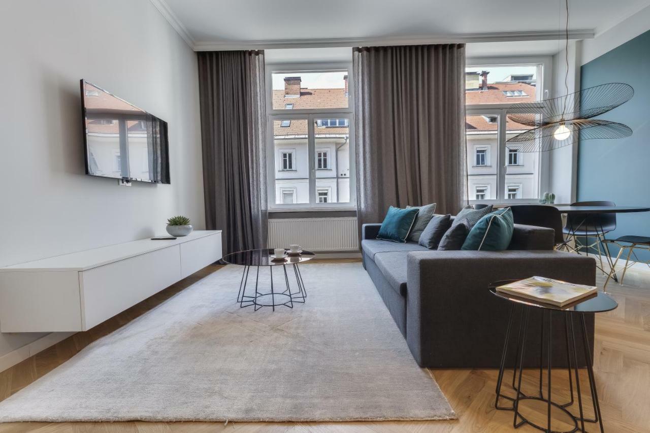 Fine Two Bedroom Trdinova Apartment Ljubljana Exterior photo
